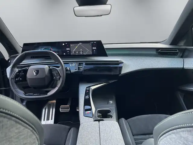 Peugeot 3008 view 13