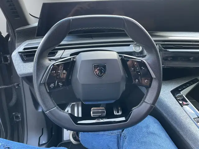 Peugeot 3008 view 14