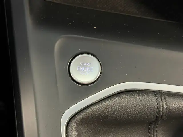 Volkswagen Golf view 30