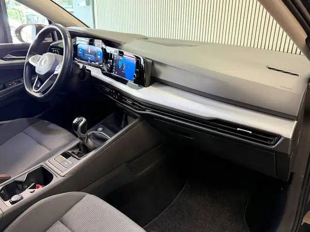 Volkswagen Golf view 8