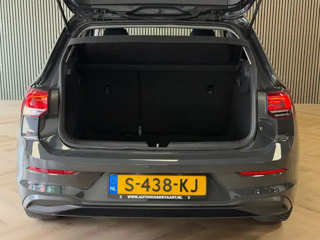 Volkswagen Golf view 6