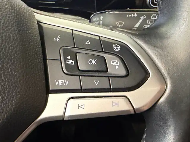Volkswagen Golf view 22