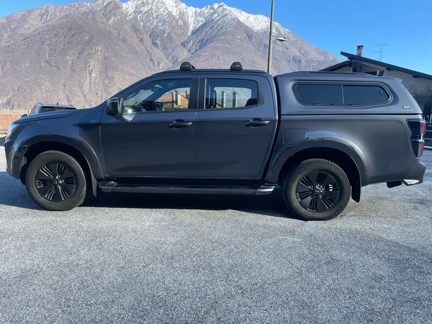 Isuzu D-Max 1.9 td crew N60FF 4x4 auto - 1