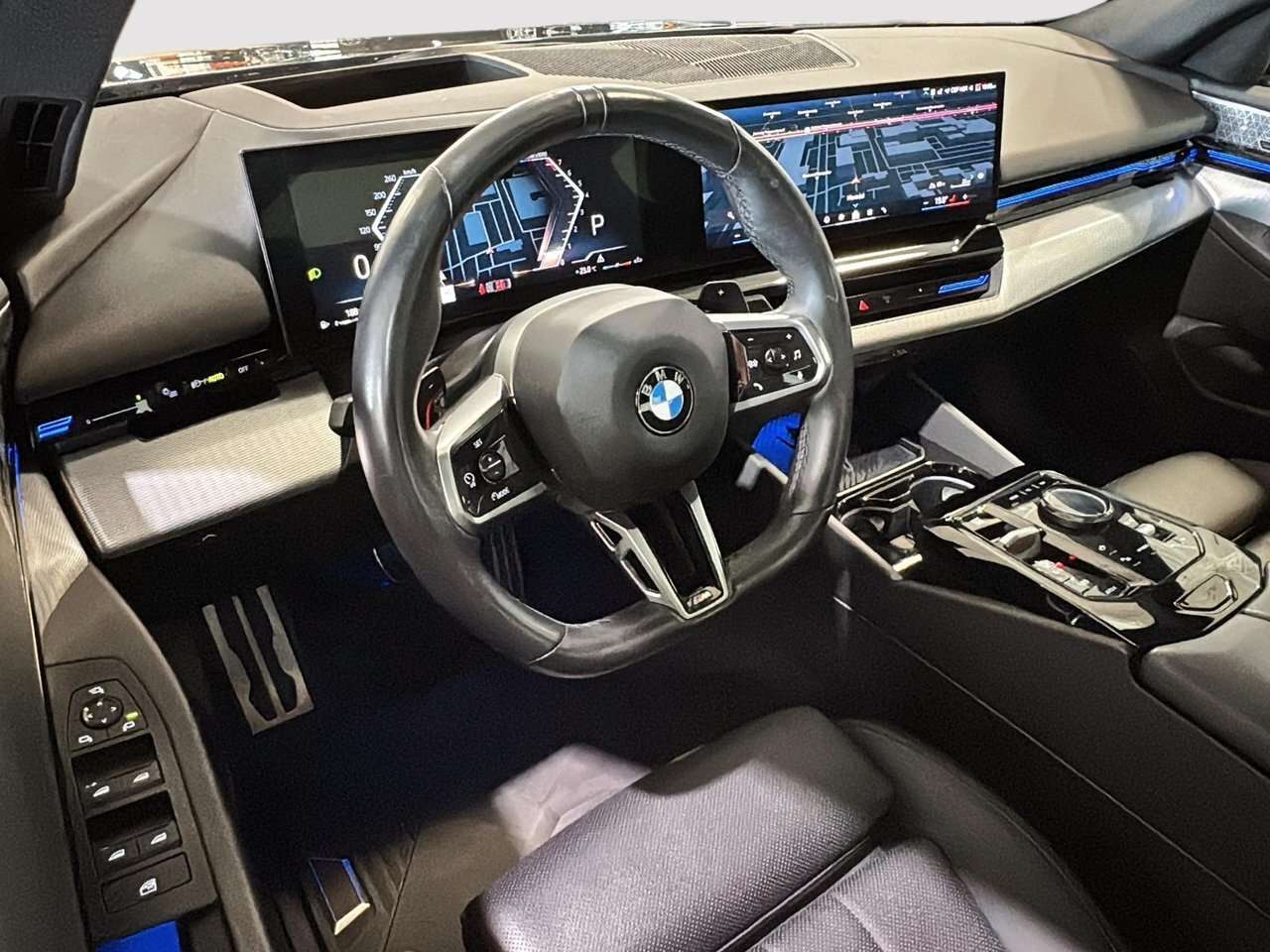 2024 BMW 5 Series 530I XDRIVE Groupe M Sport Bower & Wilkins Cam MOR — снимка 1