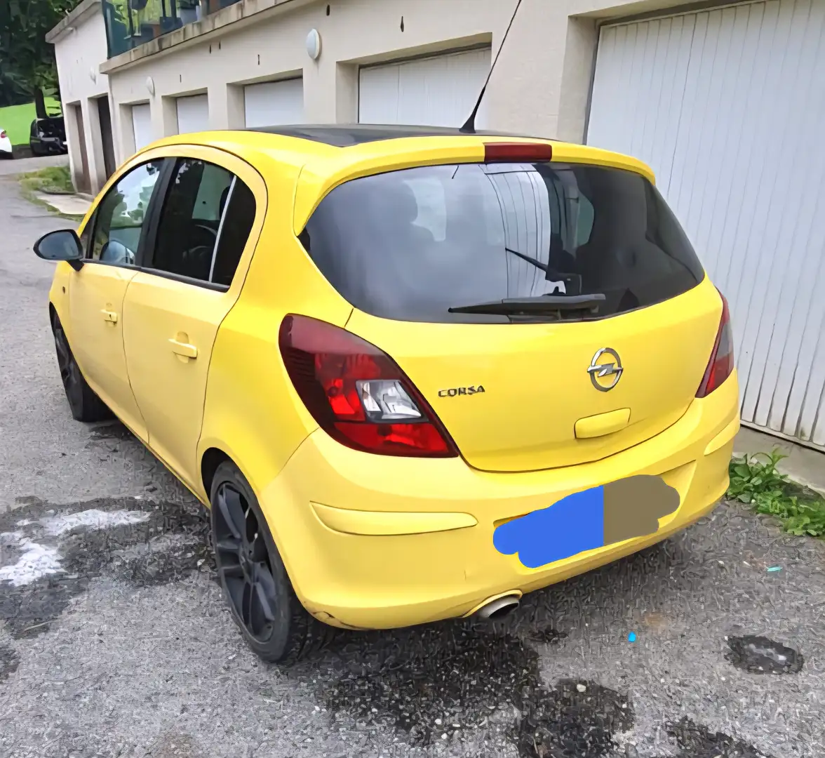 Opel Corsa Corsa 1.4 - 100 ch Twinport Cosmo - 2