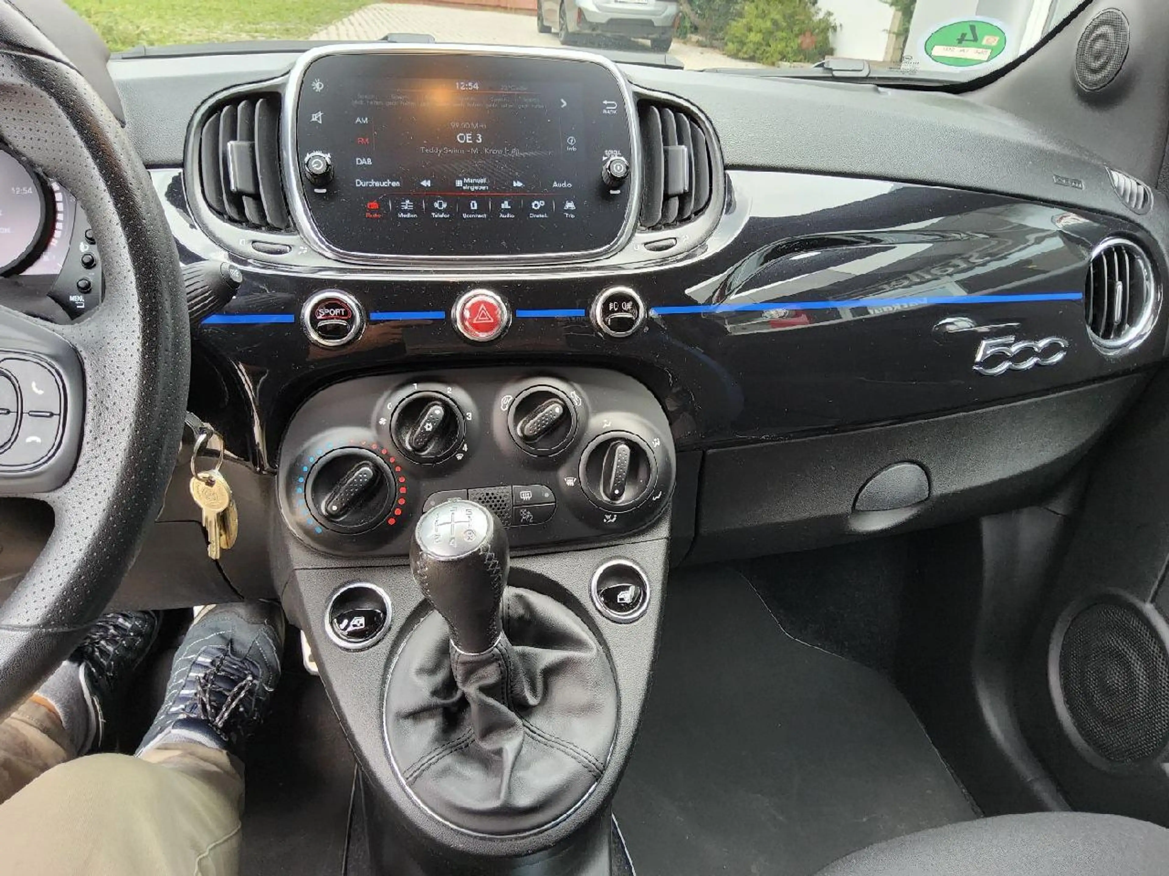 Abarth 500 595 Monster Energy Yamaha Lim. Edition — photo 14