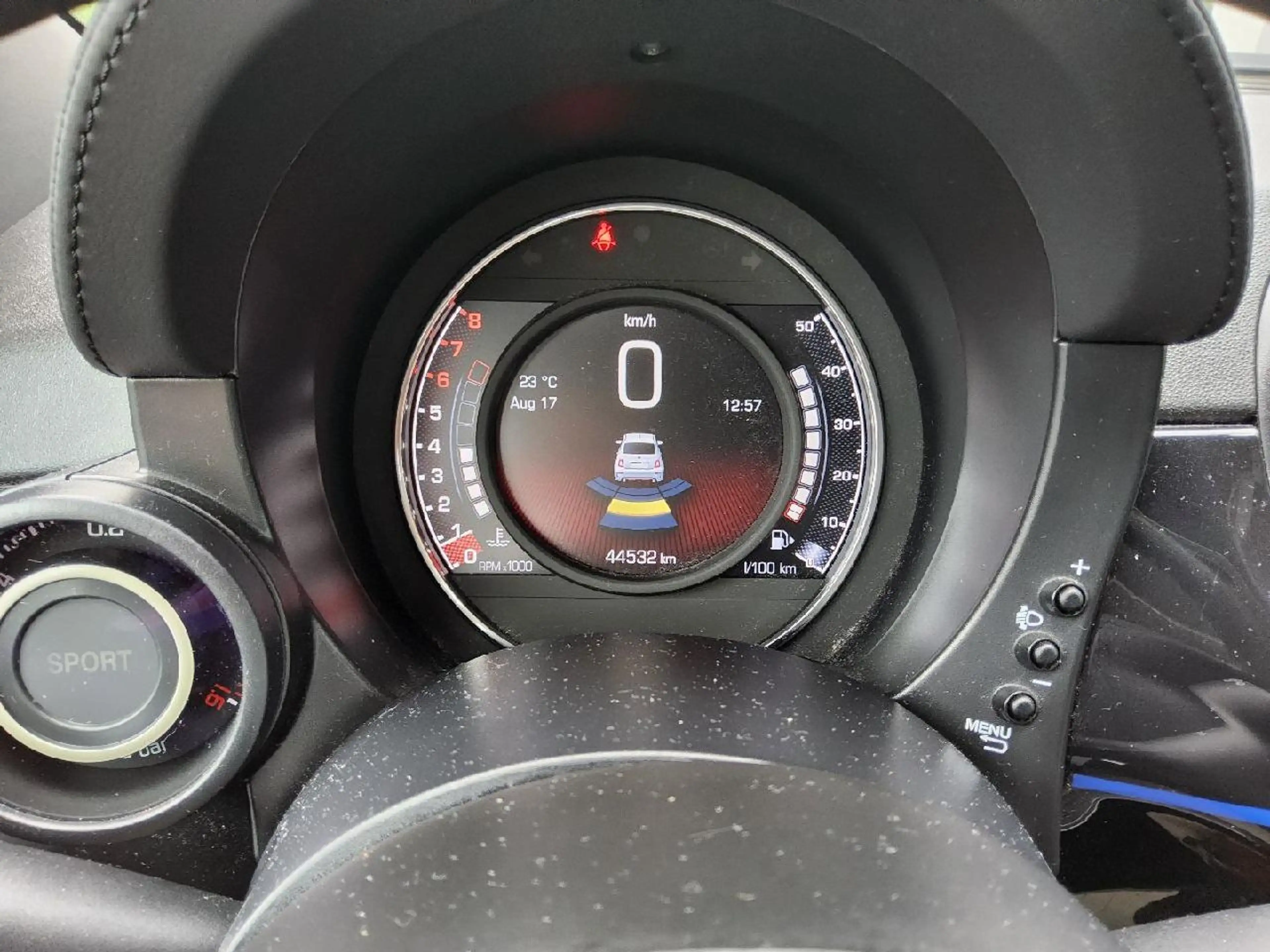 Abarth 500 595 Monster Energy Yamaha Lim. Edition — photo 13