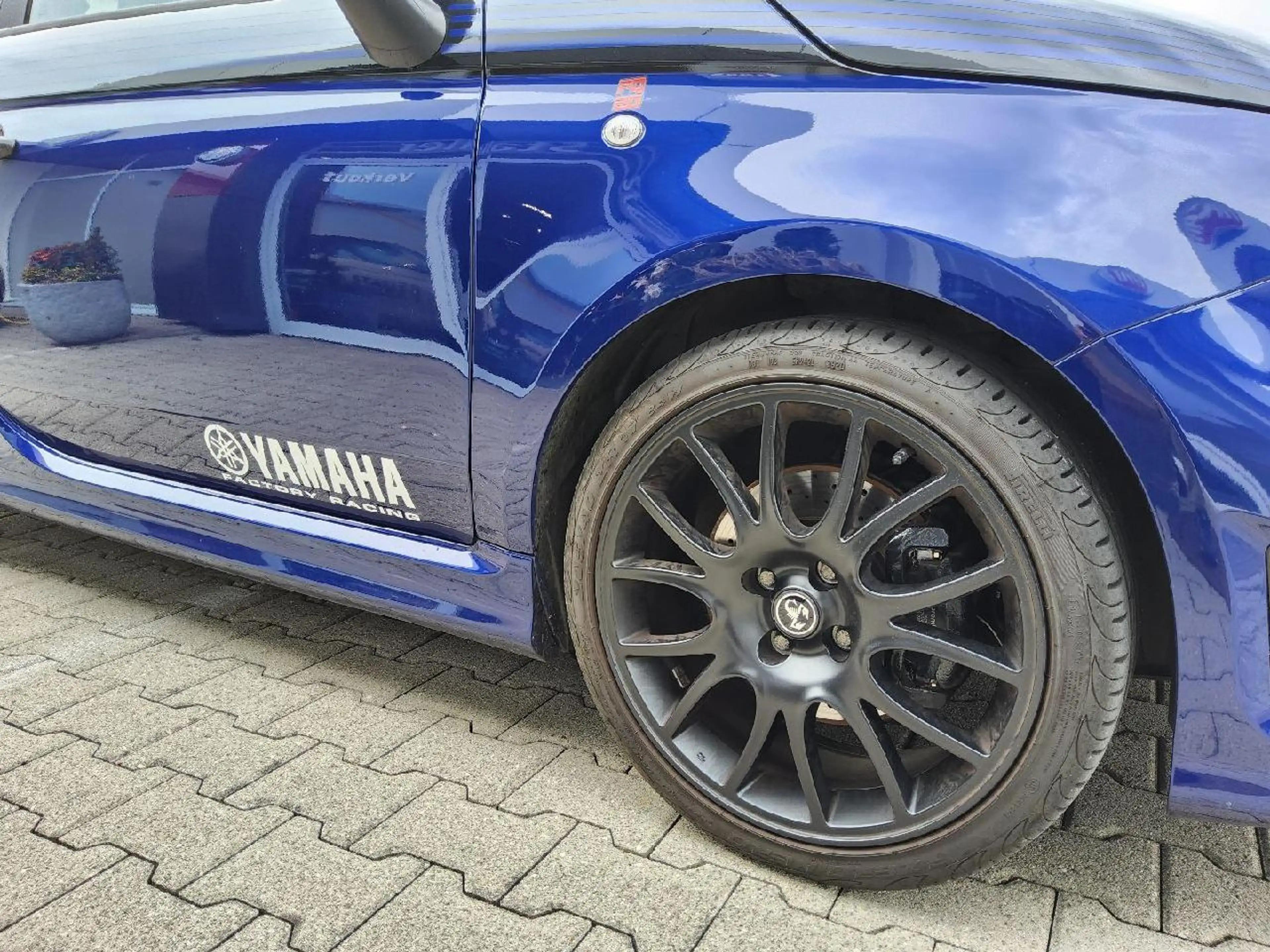 Abarth 500 595 Monster Energy Yamaha Lim. Edition — photo 15