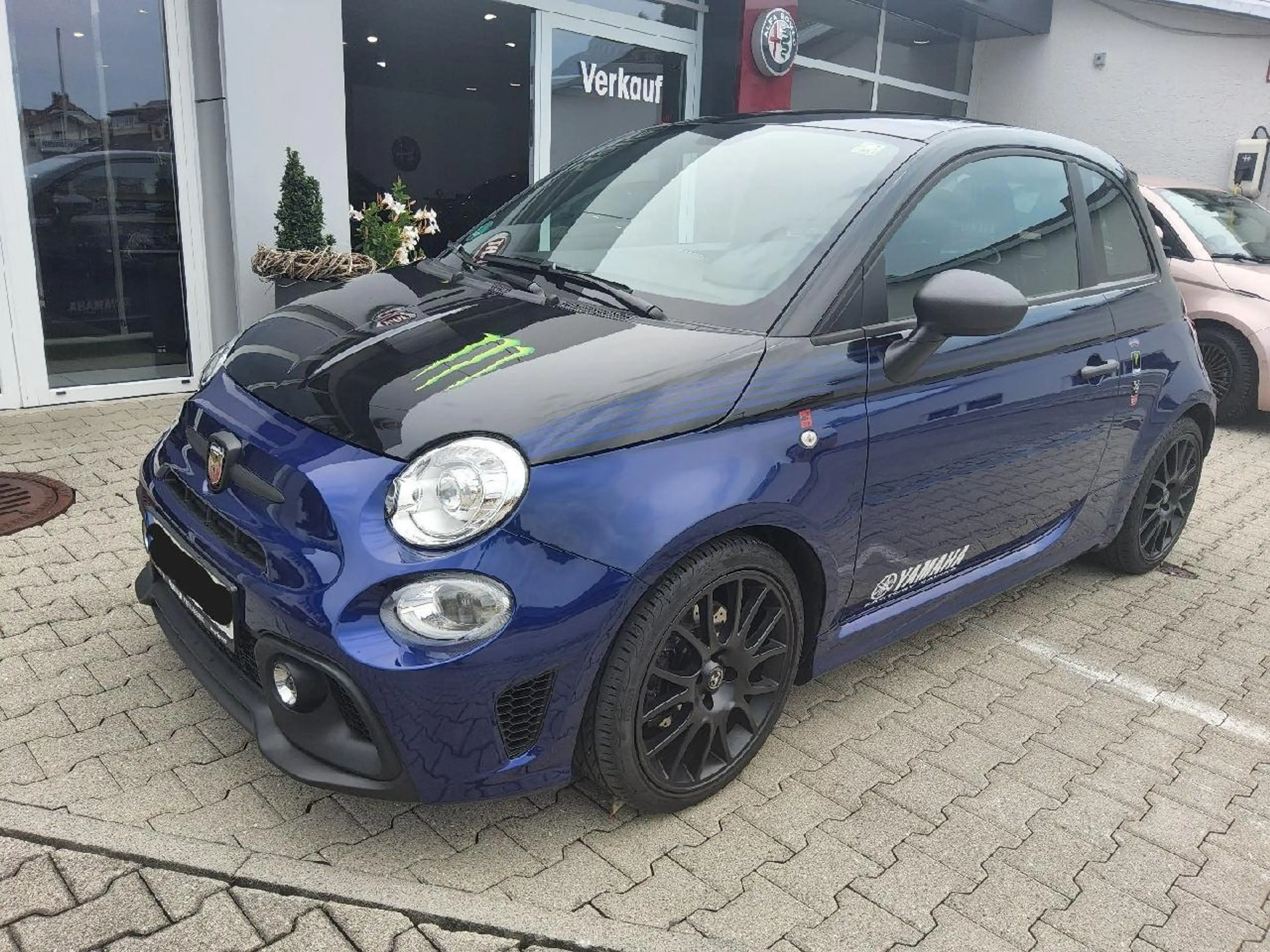 Abarth 500 595 Monster Energy Yamaha Lim. Edition — photo 2