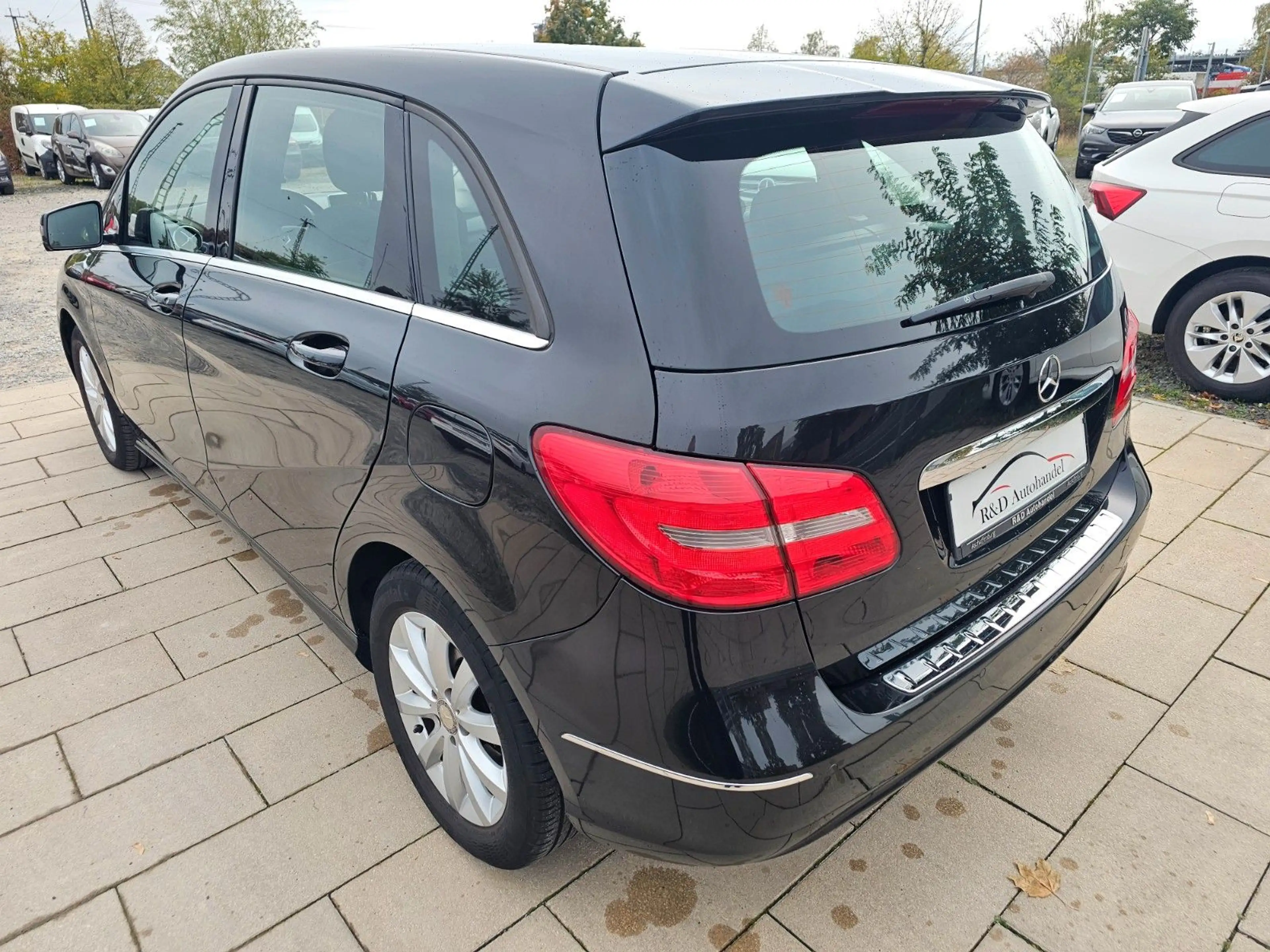Mercedes-Benz B 200 B B 200 Navi AHK PDC — photo 7