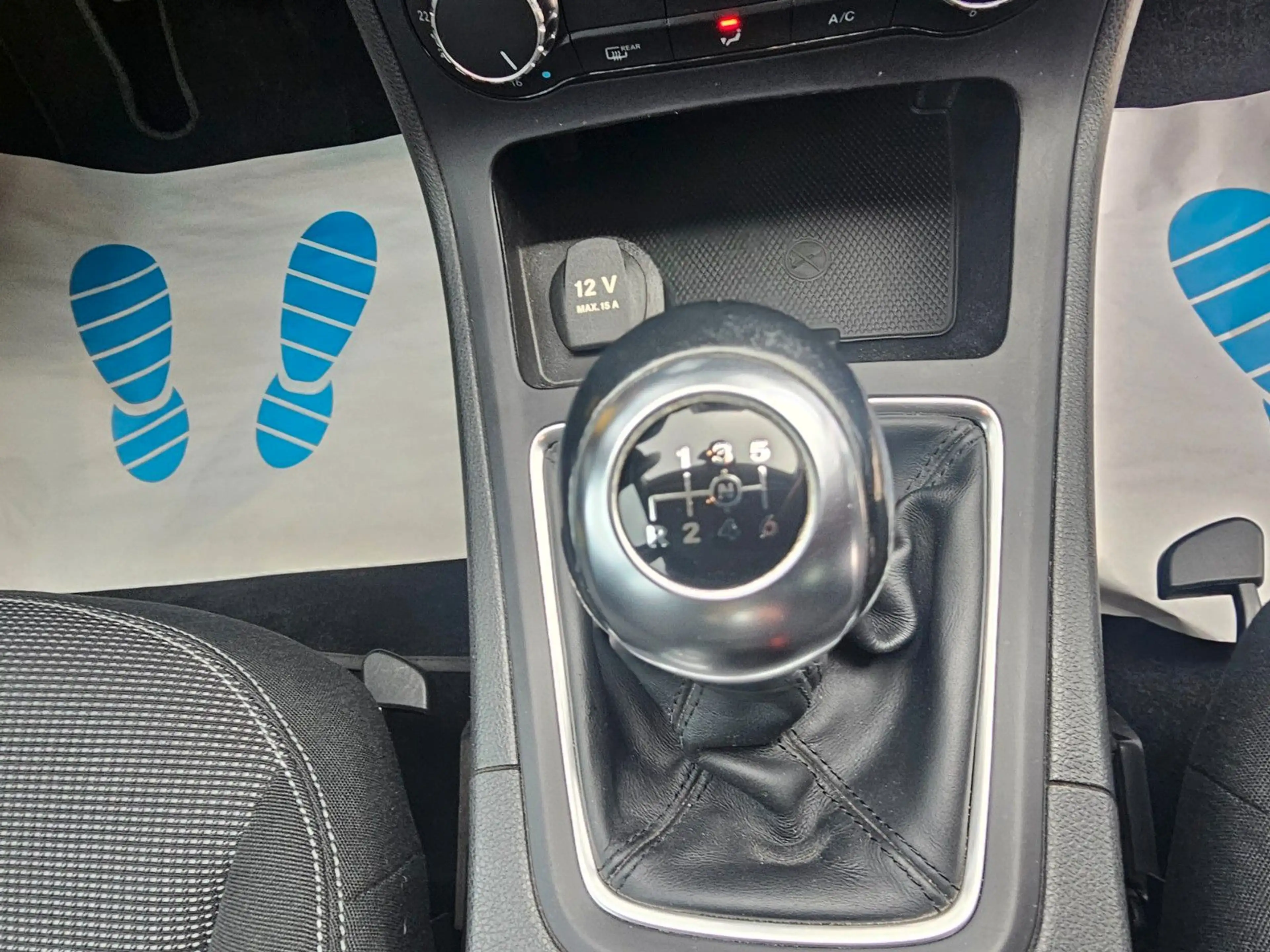 Mercedes-Benz B 200 B B 200 Navi AHK PDC — photo 12