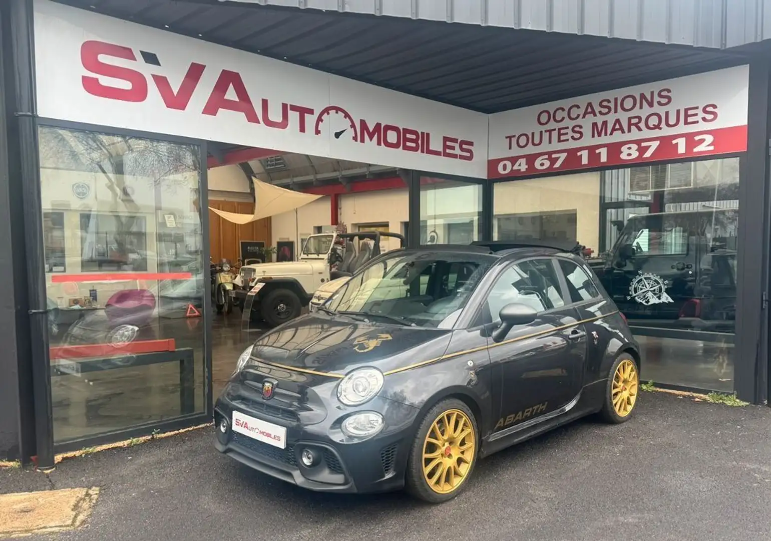 Abarth 500 1.4 Turbo T-Jet 165ch 595 Scorpioneoro Schwarz - 1