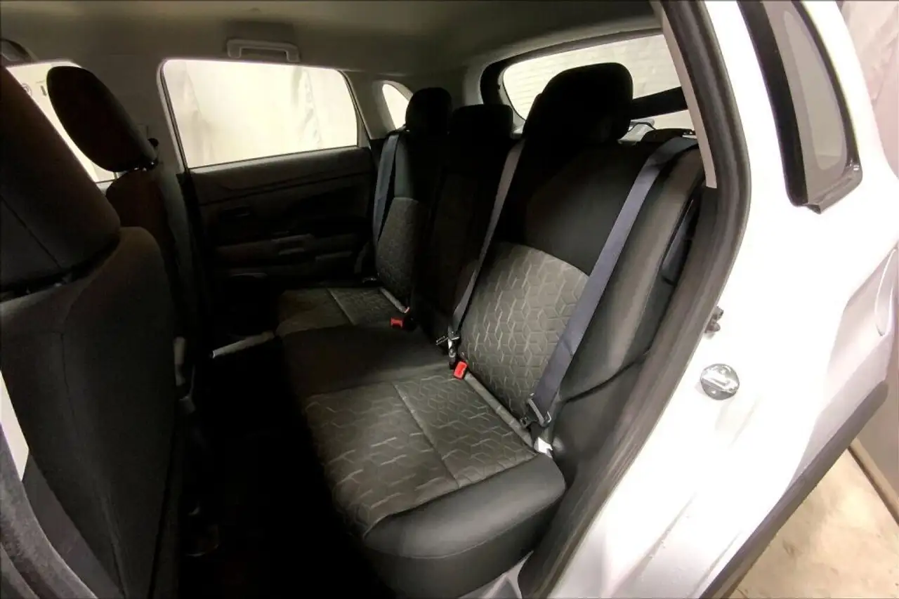 Mitsubishi RVR снимка Mitsubishi RVR