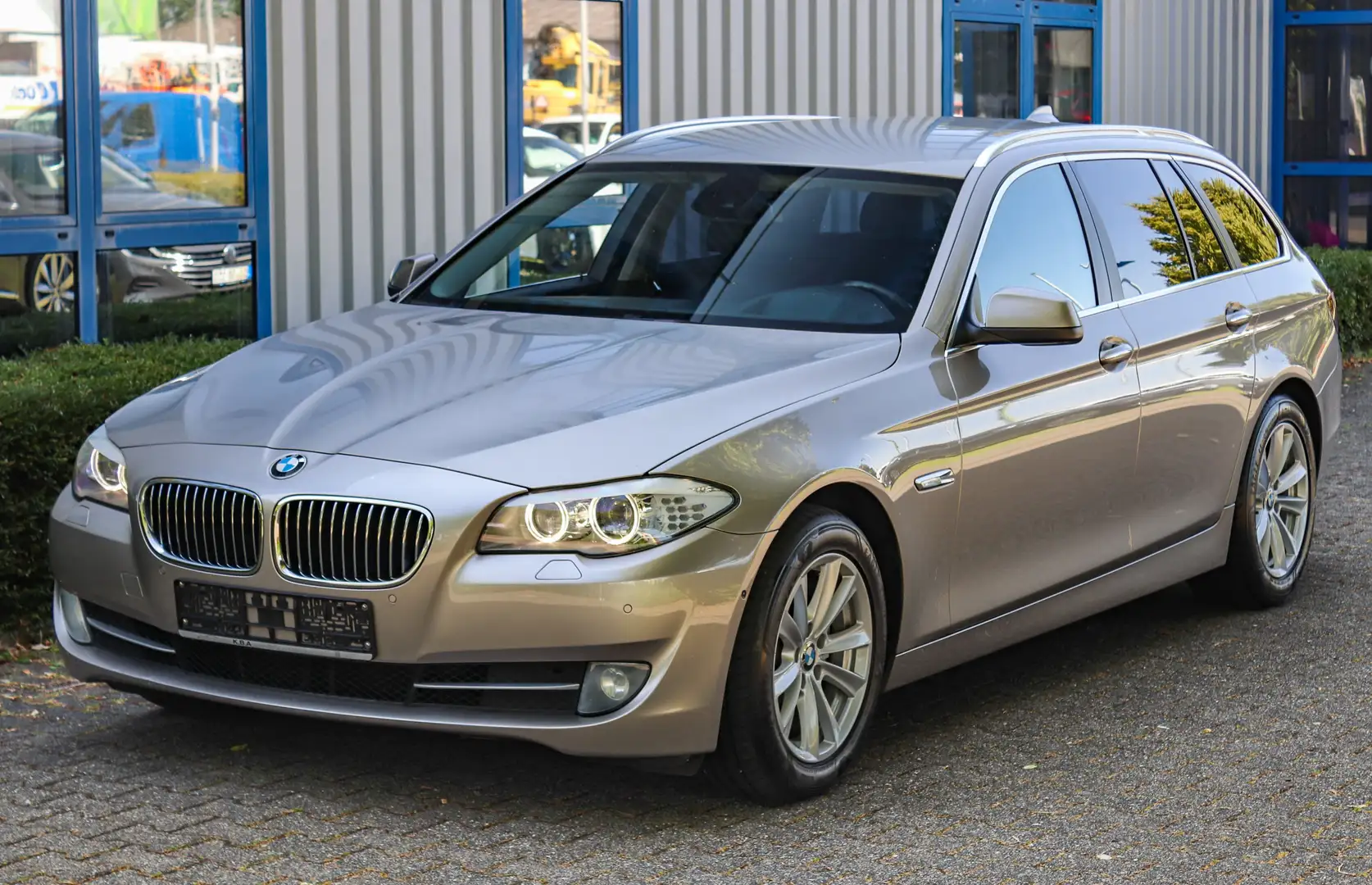 BMW 520 520d TOUR. AUTOM*HUD*SOFT*KAMERA*SPUR*TOT*MEMORY* Gris - 1