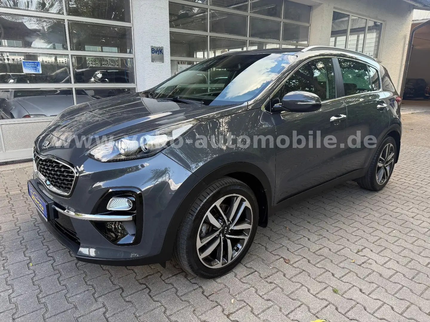 Kia Sportage 1.6 CRDi VISION DCT7 NAV CAM 2.Hd 62tkm Grau - 2