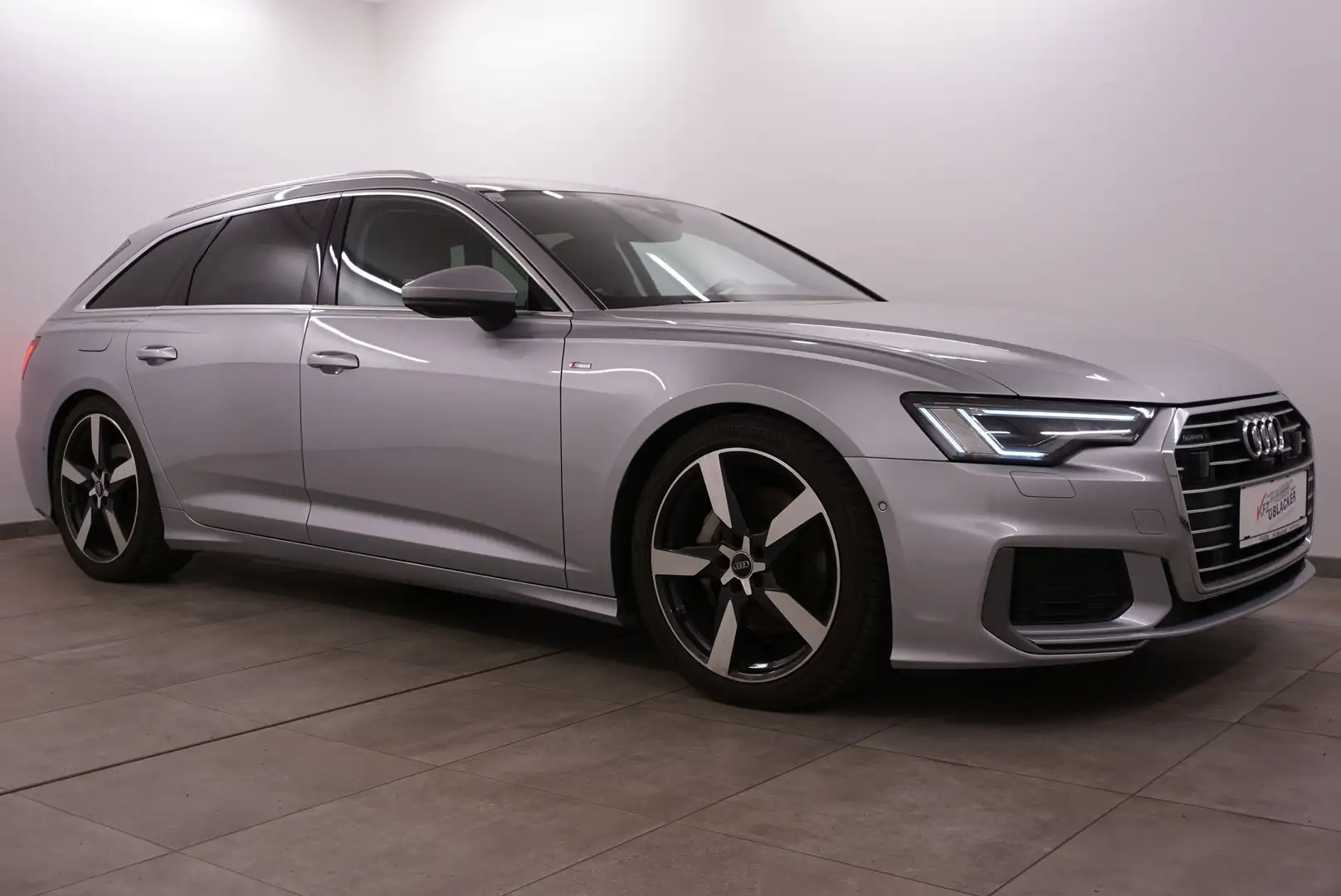 Audi A6 45TDI quattro Sport// Panoramad.// Anhängervorr Grau - 1