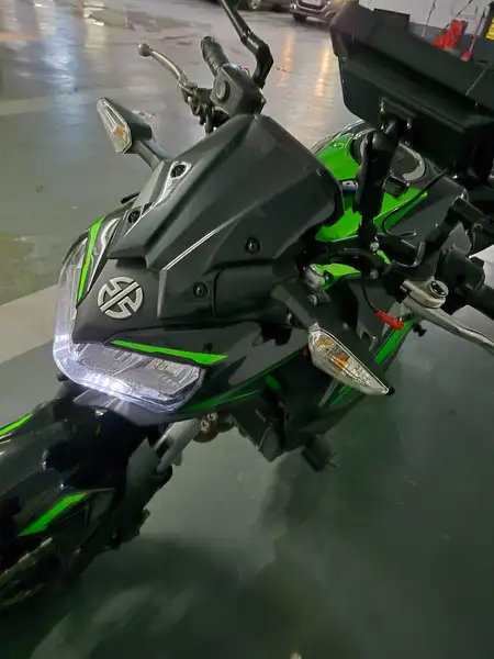 Kawasaki Z 650 - foto 8