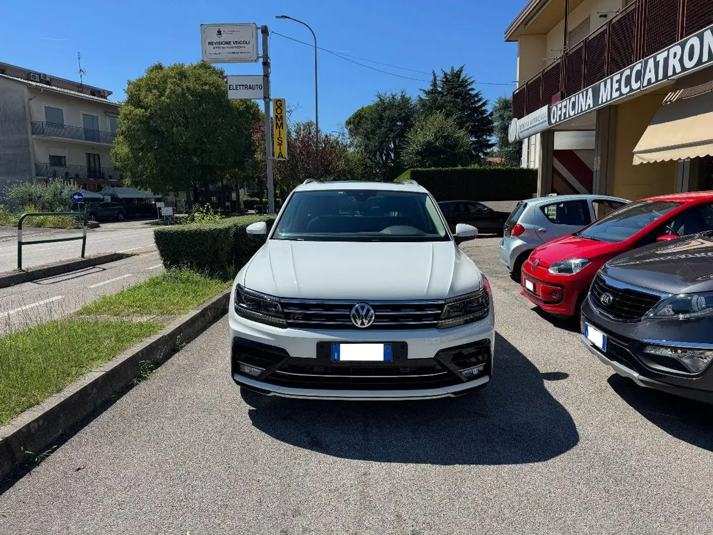 Volkswagen Tiguan 2.0 150CV DSG 4MOTION BMT R-LINE #TAG.CERTIFICATI Bianco - 2