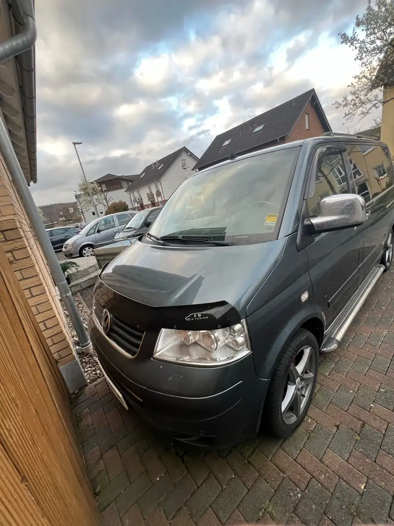 Volkswagen T5 Multivan 4MOTION Comfortline - 1