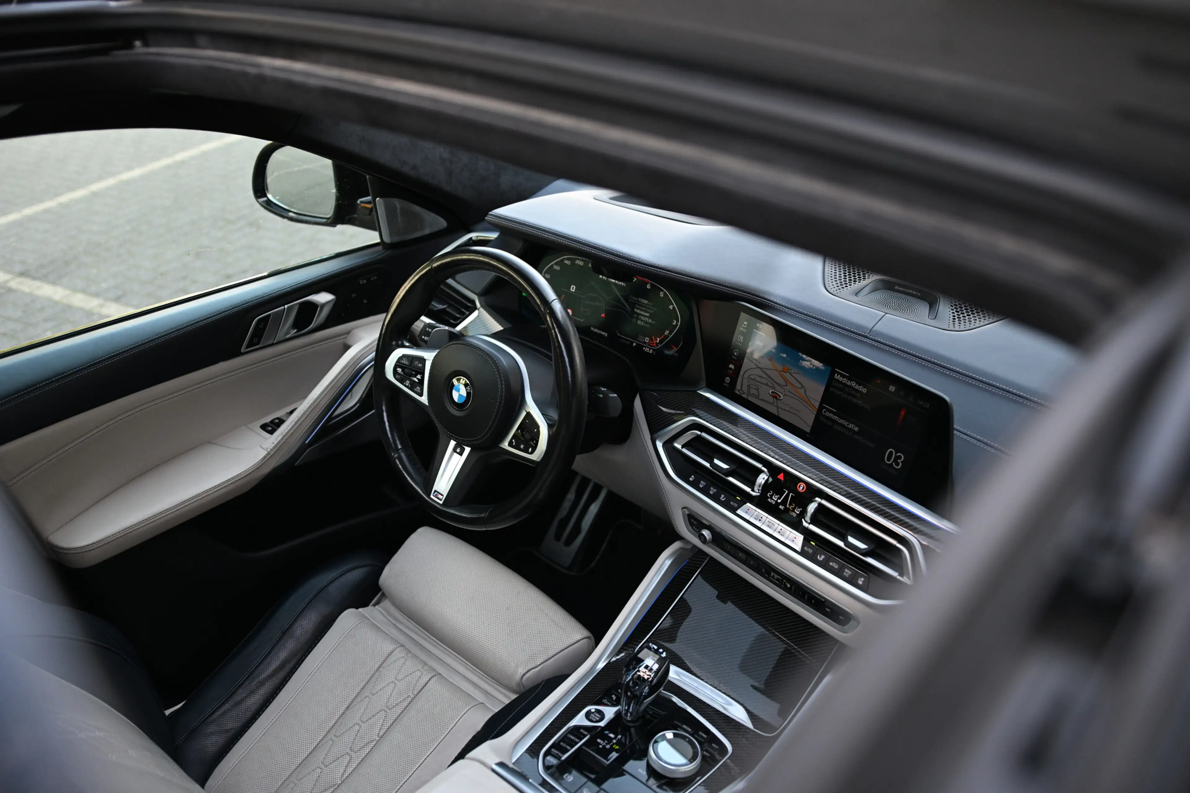 BMW X6 M50i High Executive Automaat / Panoramadak Sky Lou — photo 6