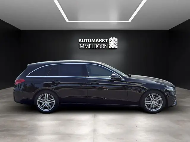 Mercedes-Benz C view 7