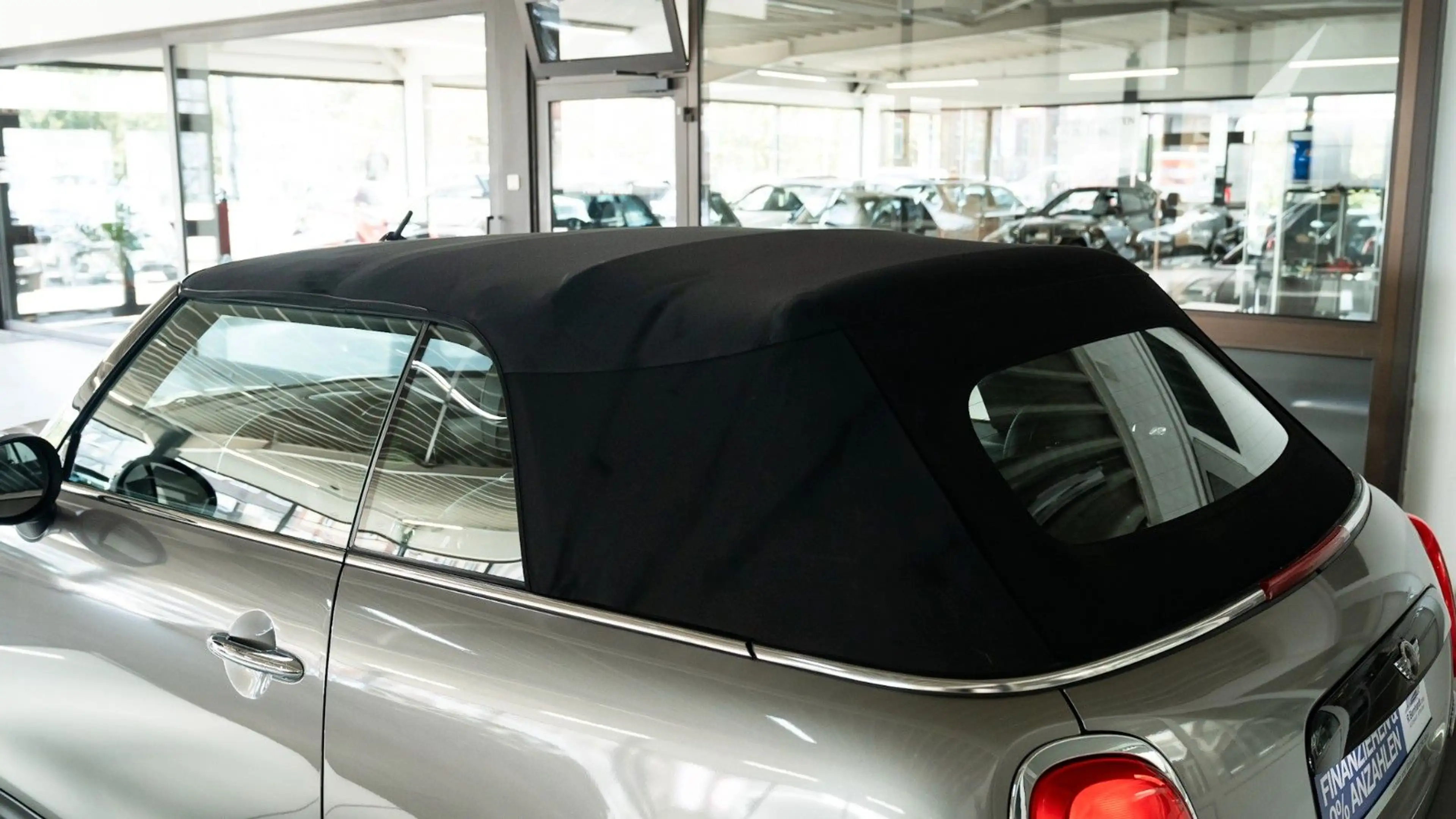 MINI Cooper Cabrio Leder Navi Tempomat Klima uvm. — photo 12