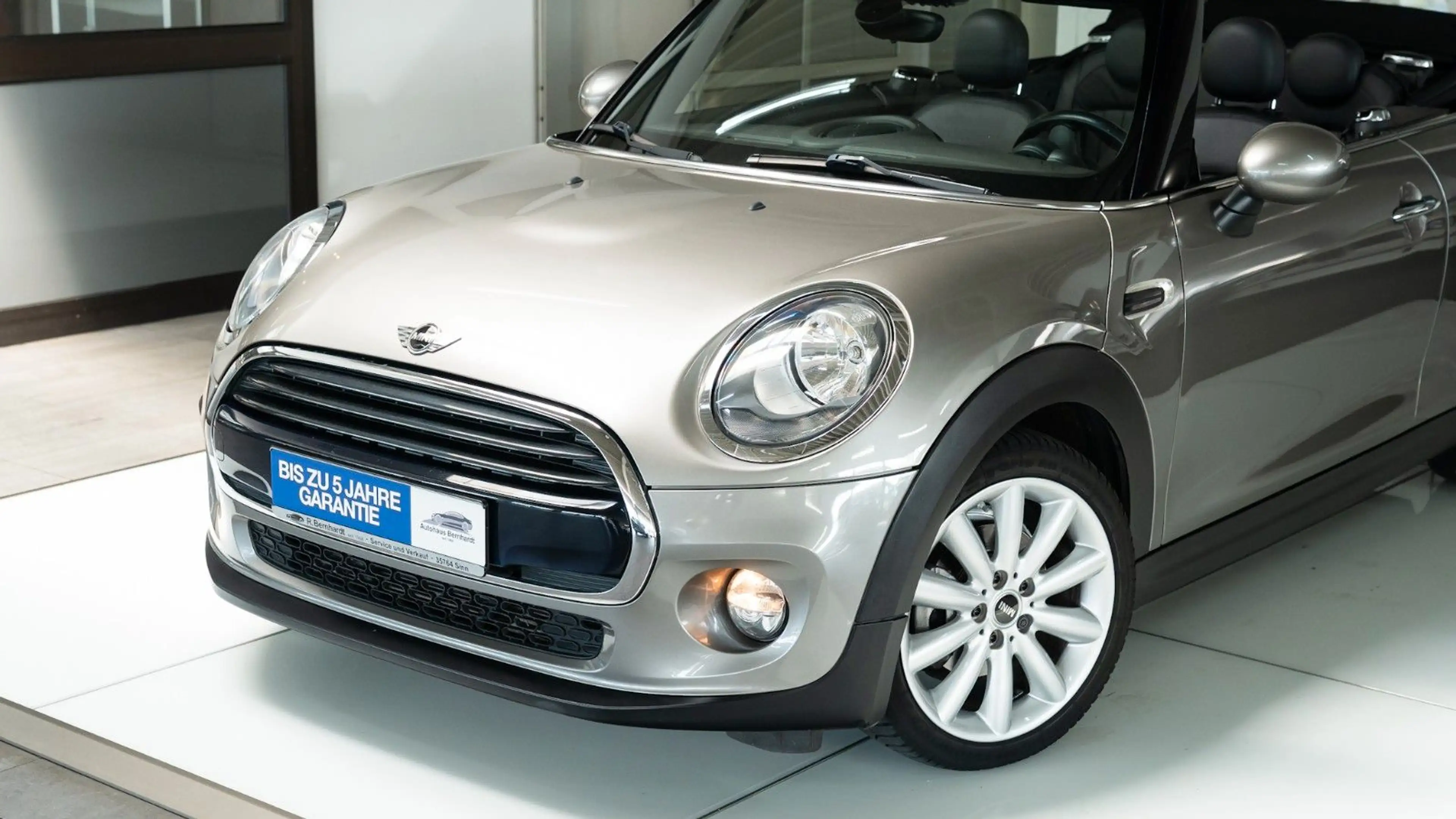 MINI Cooper Cabrio Leder Navi Tempomat Klima uvm. — photo 4