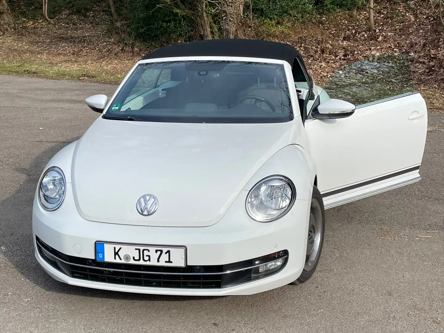 Volkswagen Beetle The Cabriolet 1.2 TSI CUP Biały - 2