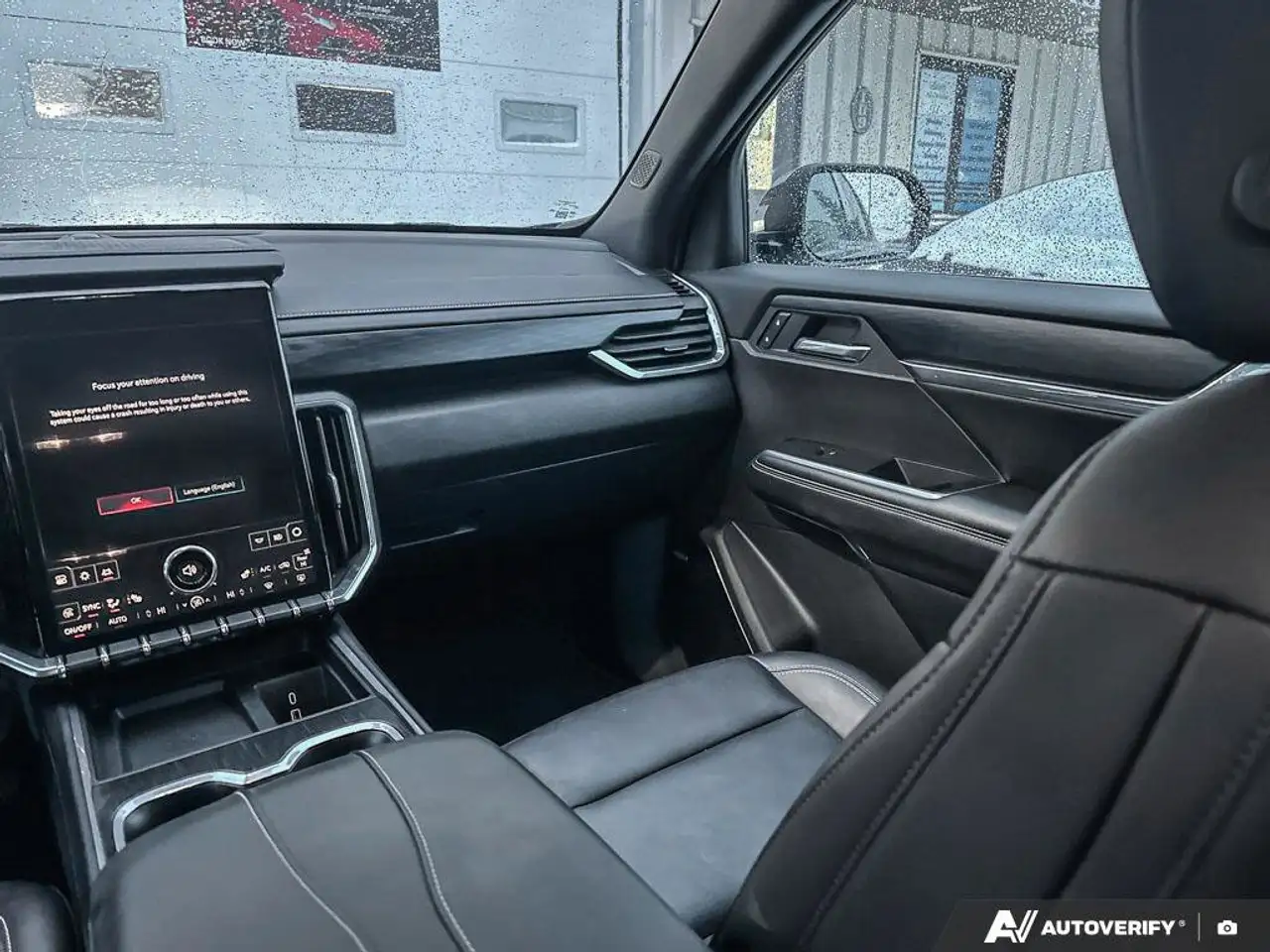 GMC Acadia снимка GMC Acadia