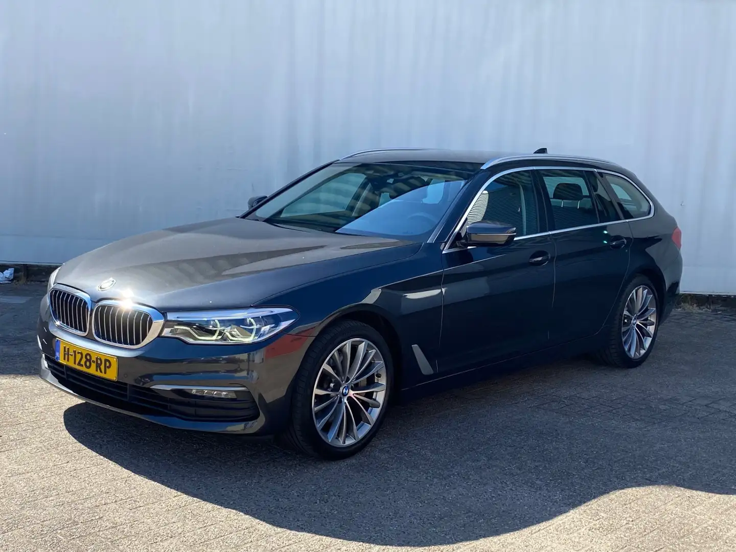 BMW 530 5-serie Touring 530i High Executive Edition Gris - 2