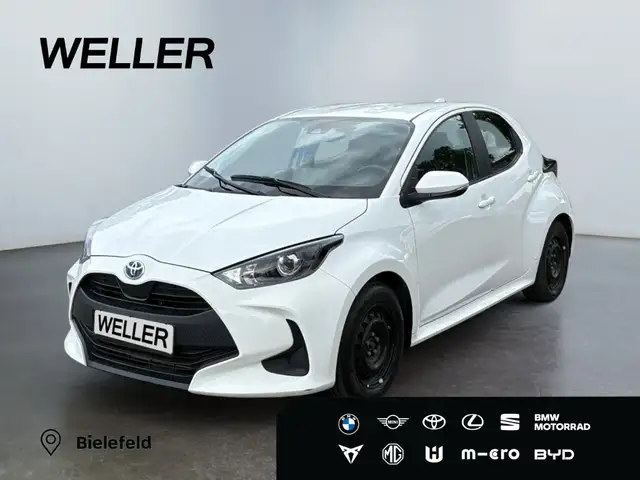 Toyota Yaris Hybrid 1.5 Business Edition *Navi*RCam*SHZ*