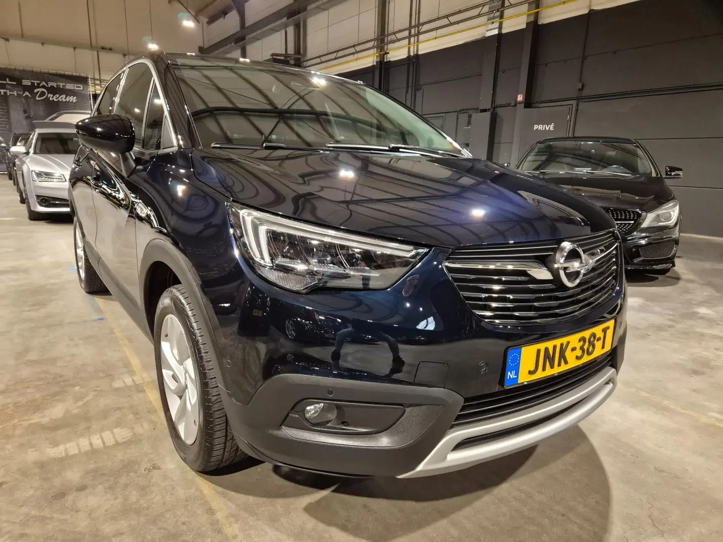 Opel Crossland X 1.2 Turbo Innovation Automaat - Stoel en Stuurverw Bleu - 1