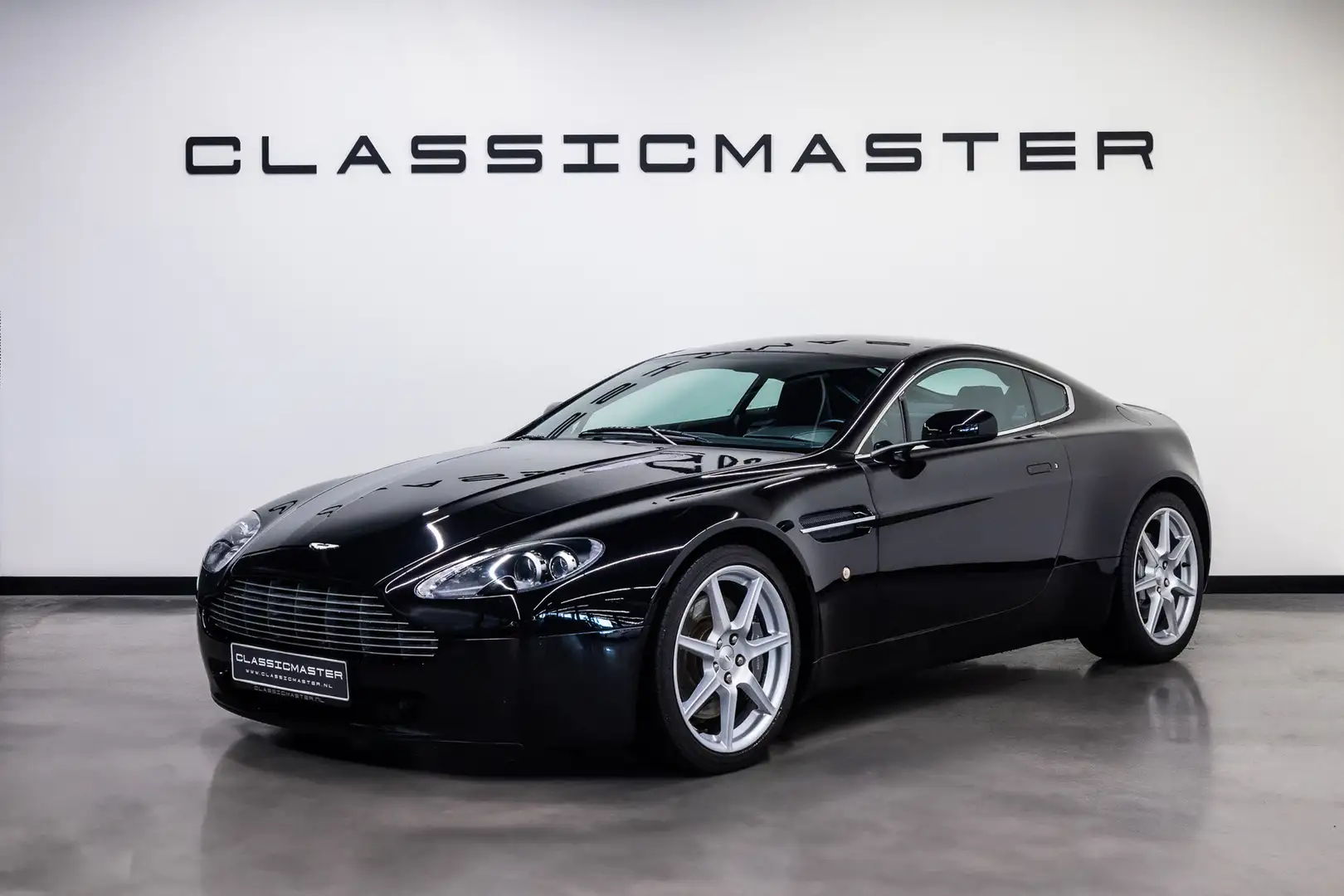 Aston Martin Vantage V8 4.3 V8 Sportshift Btw auto, Fiscale waarde € 22 Negru - 1