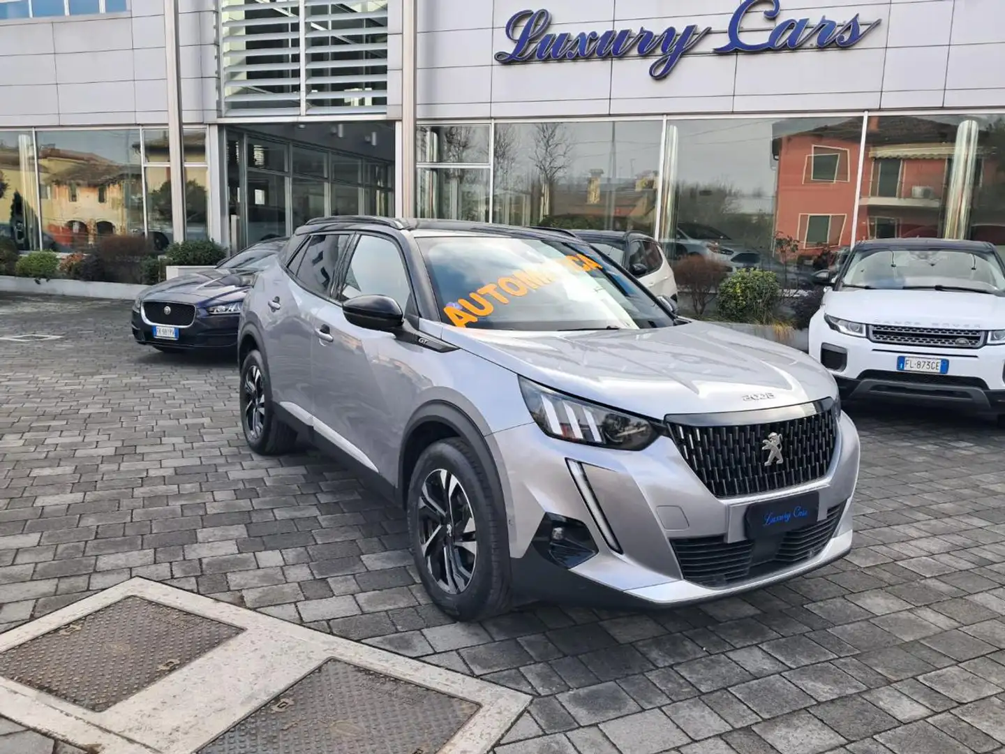 Peugeot 2008 PureTech 130 S&S EAT8 GT PROMO ESTATE Argento - 2