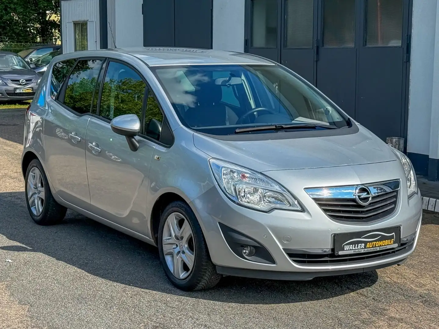 Opel Meriva B 1.7 CDTi AUTOMATIK / PDC Grau - 1