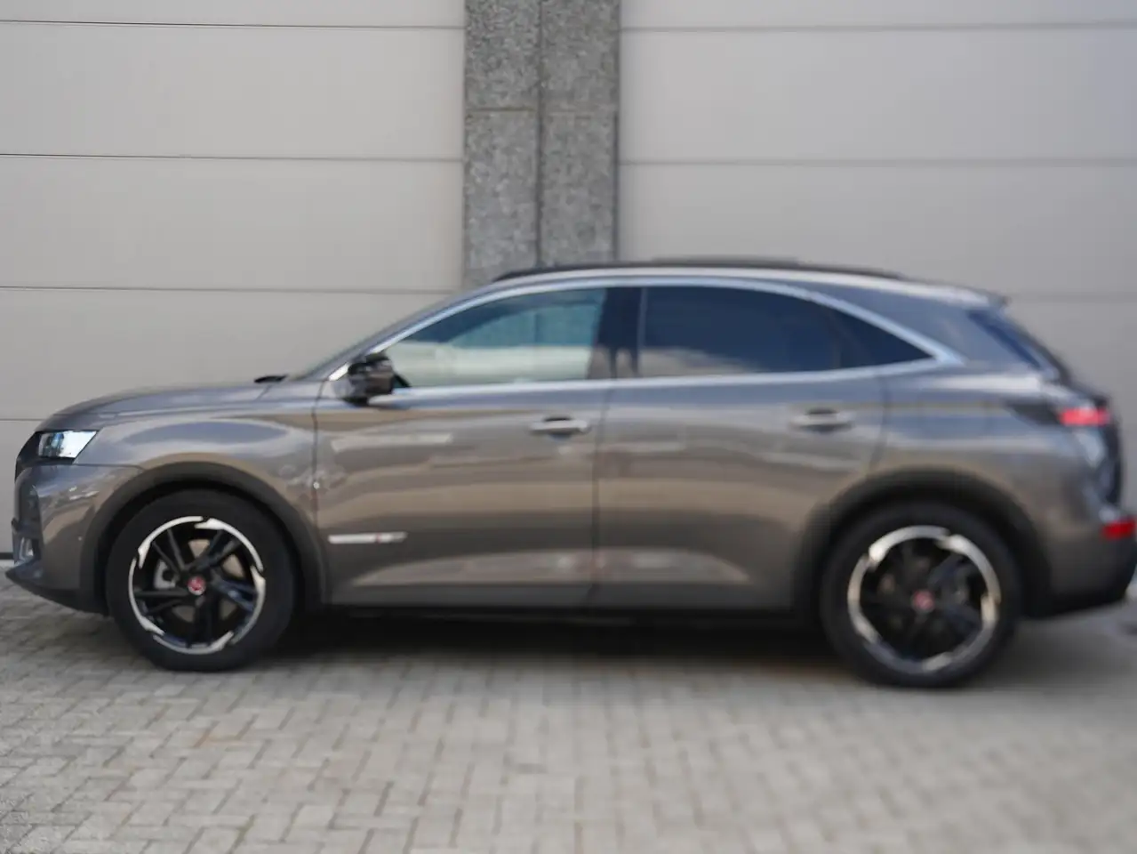 DS Automobiles DS 7 Crossback 2022 — фото 10