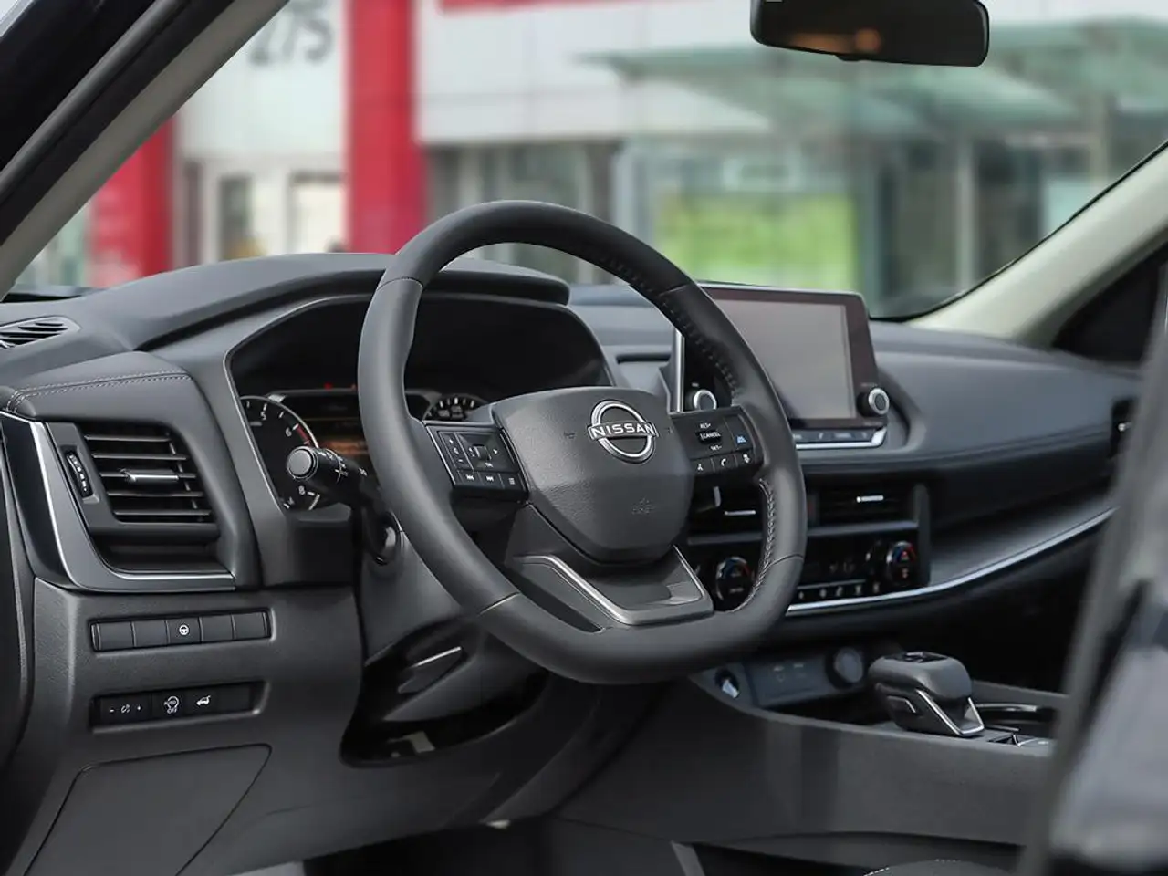 Nissan Rogue снимка Nissan Rogue