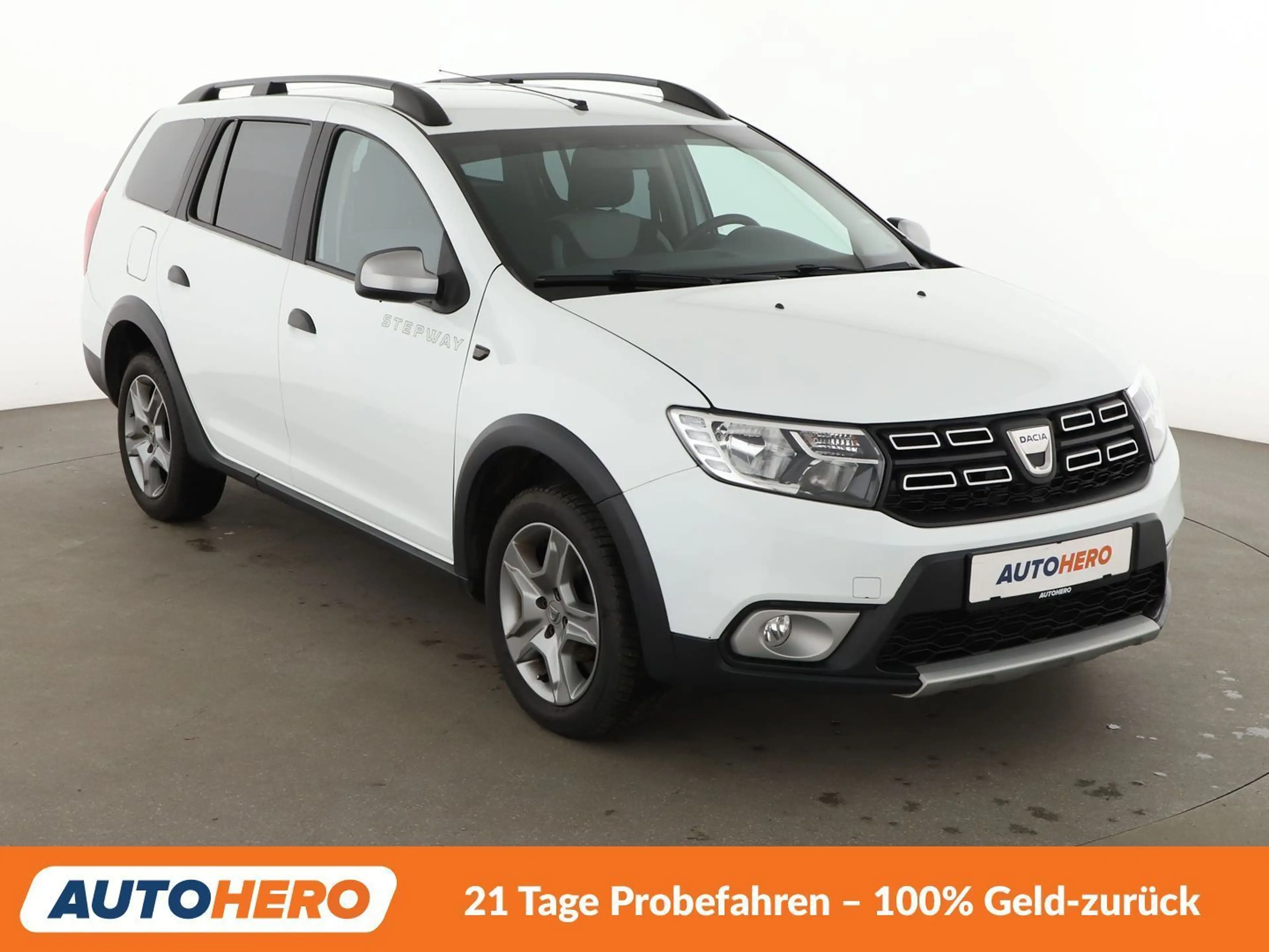 Dacia Logan 0.9 TCe Stepway*NAVI*TEMPO*PDC*TOUCH* — photo 8