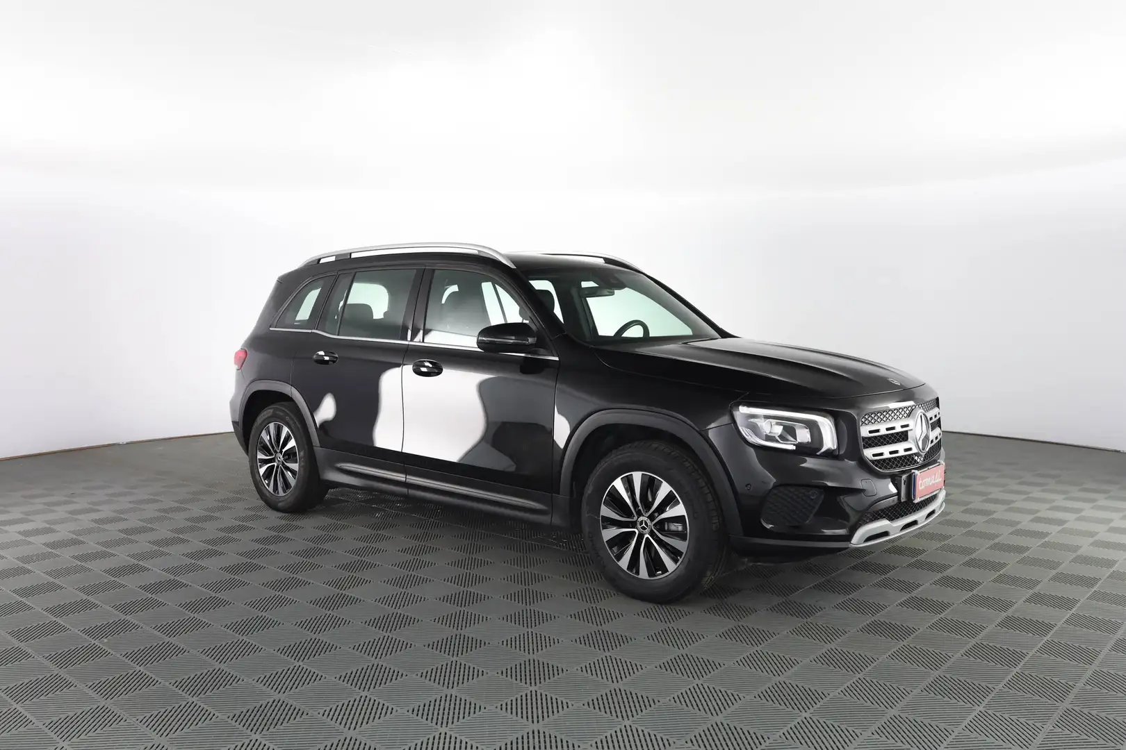 Mercedes-Benz GLB 180 d Automatic Business Extra FARI LED HIGH PERFORMAN Fekete - 2