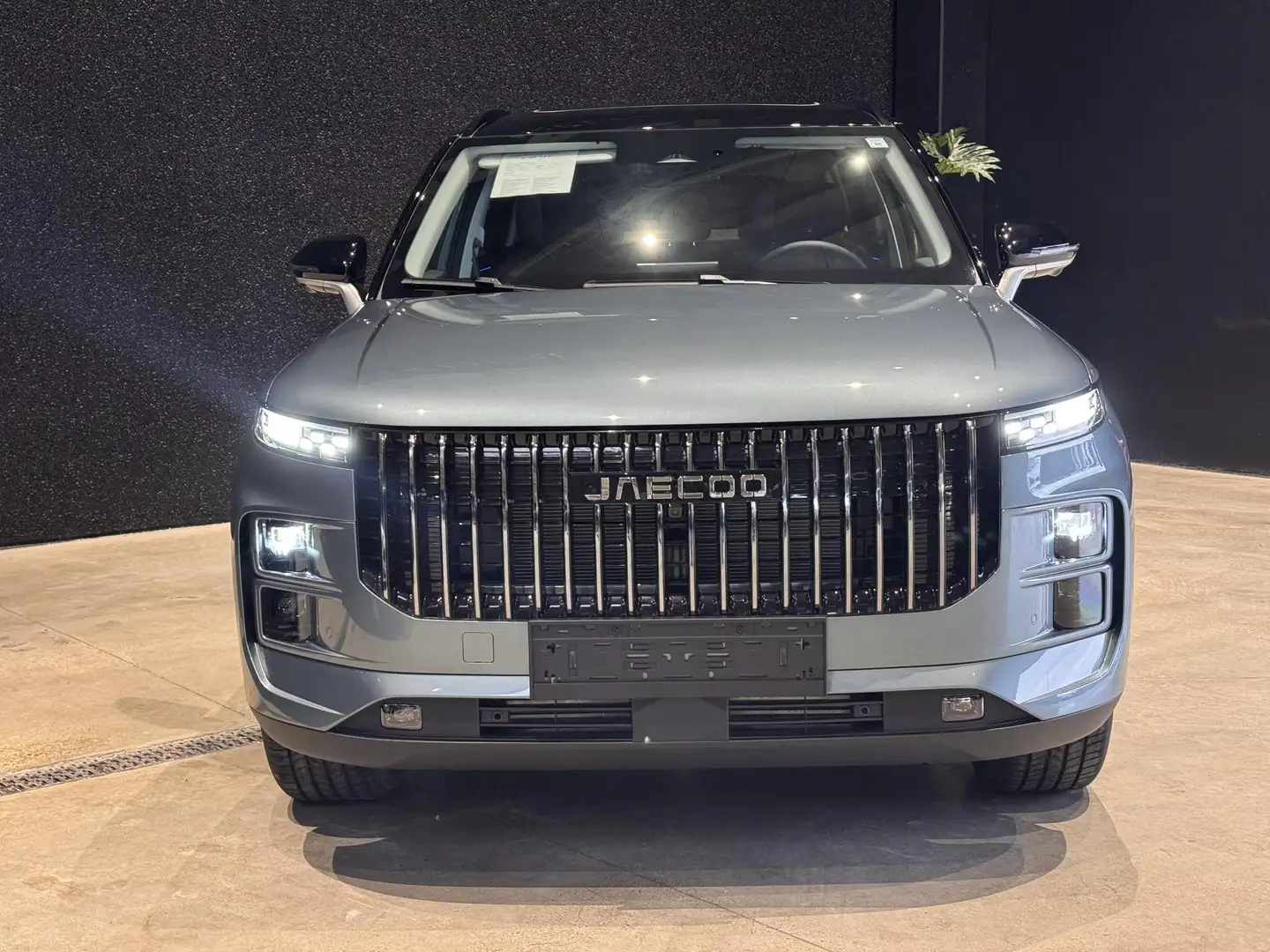 Jaecoo J7 PREMIUM 1.6T-GDI 7DCT LEDER - PANO DAK - FULL LED Grijs - 2