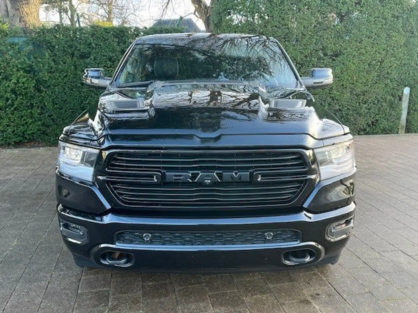 Dodge RAM Model 2024 Laramie Night € 71.900,- excl btw Schwarz - 2