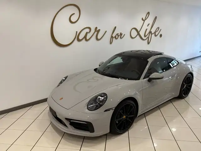 Porsche 992