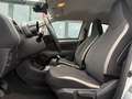 Toyota Aygo 1.0 VVT-i x-joy | Camera | Carplay | Navi | LED Zilver - thumbnail 3