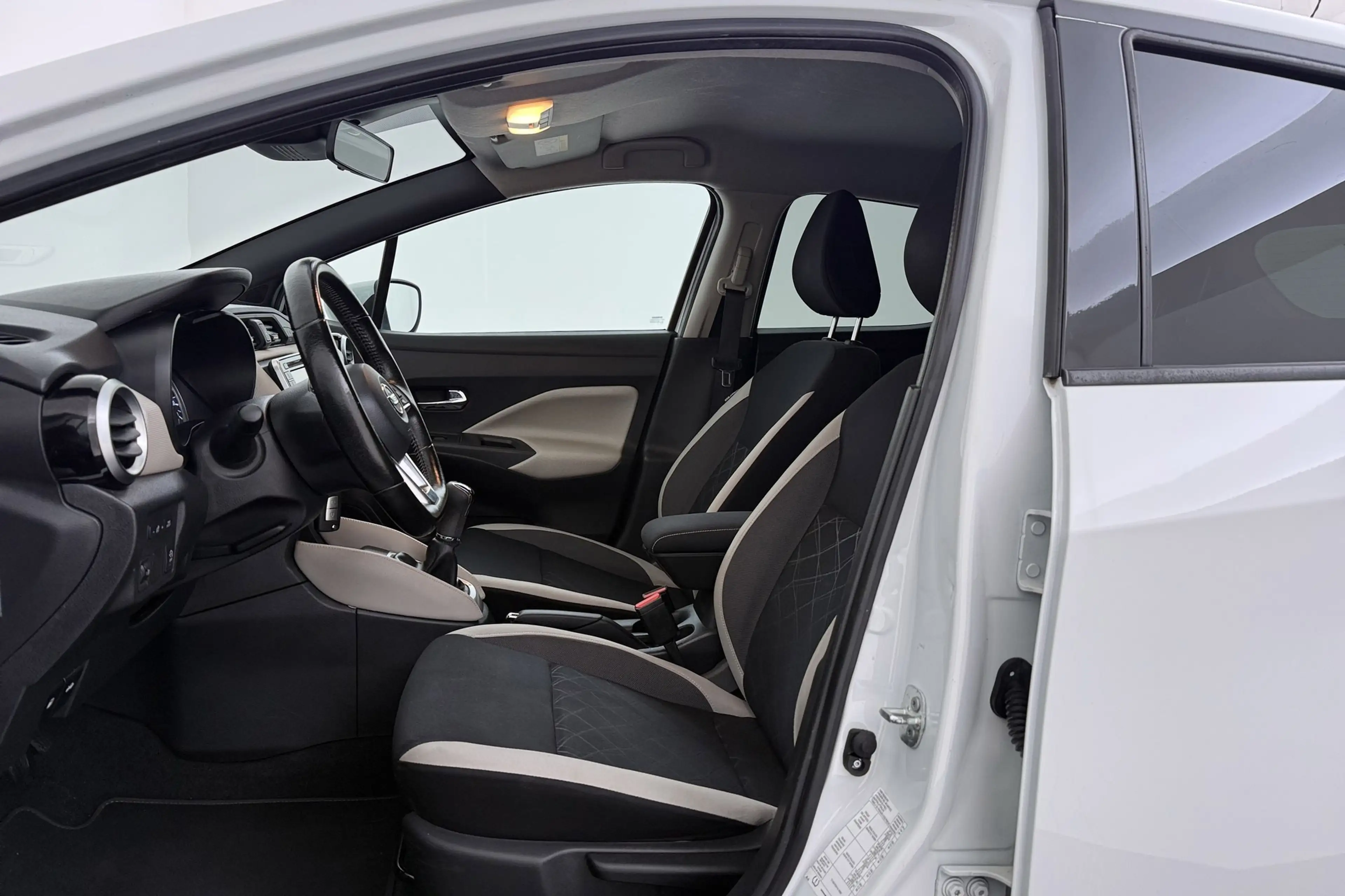 Nissan Micra 0.9 IG-T Business Edition | Org NL | Camera | Clim — photo 3