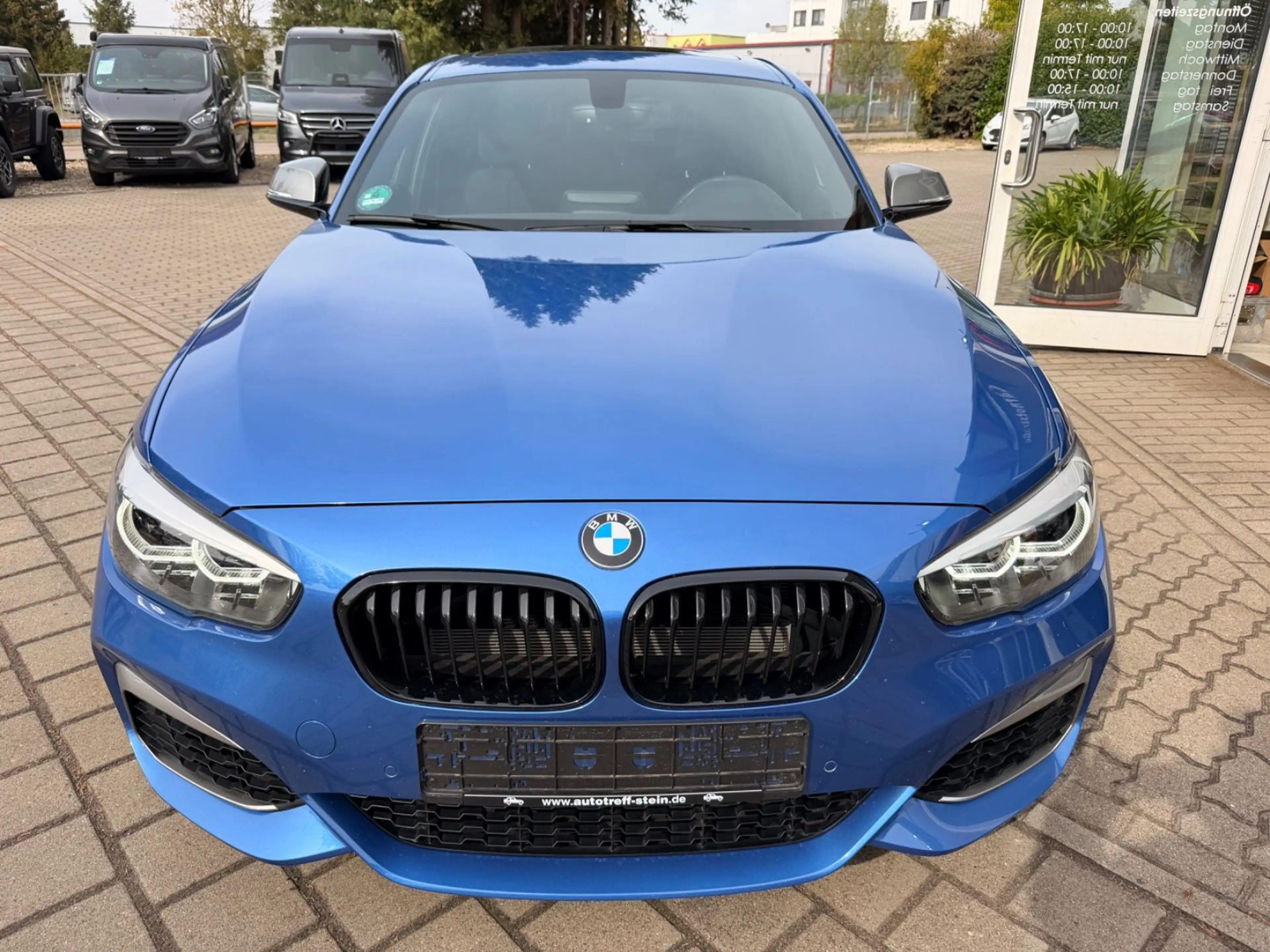 BMW 140 1 Limousine 5-trg. M140 i Special Edition — photo 3