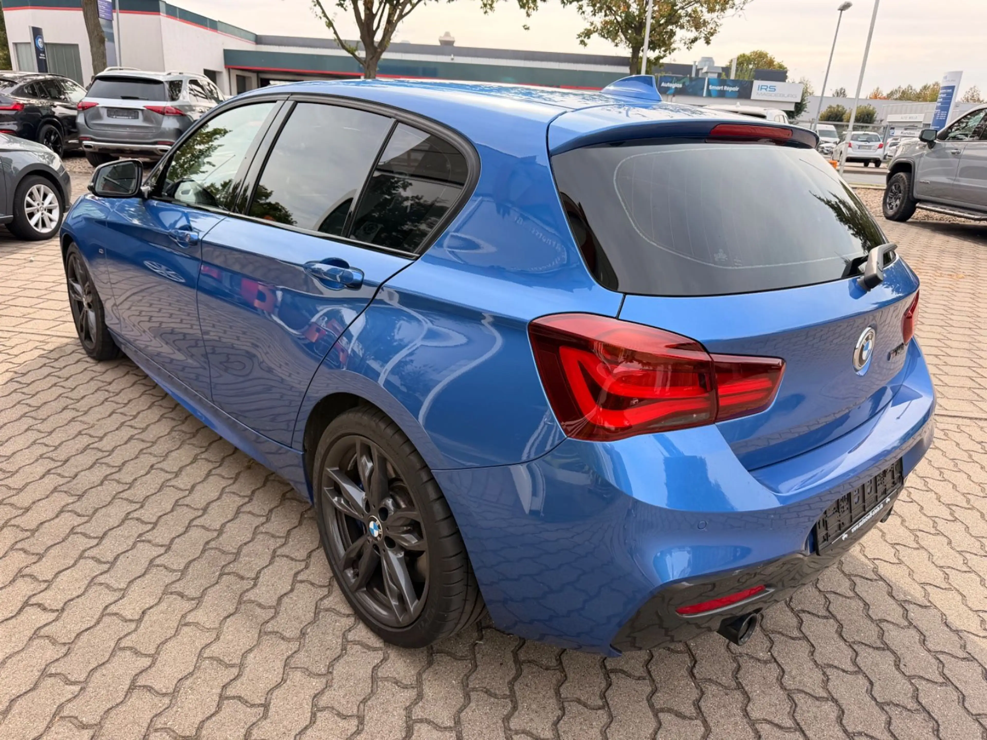 BMW 140 1 Limousine 5-trg. M140 i Special Edition — photo 5