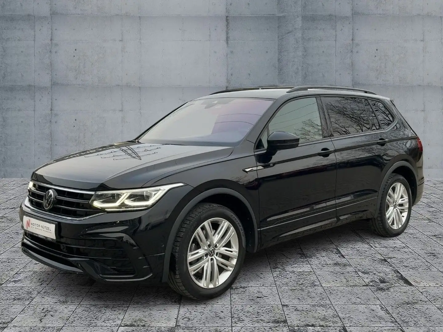 Volkswagen Tiguan Allspace 2.0 TDI 4M R-LINE LEDER+AHK+PANO Schwarz - 2