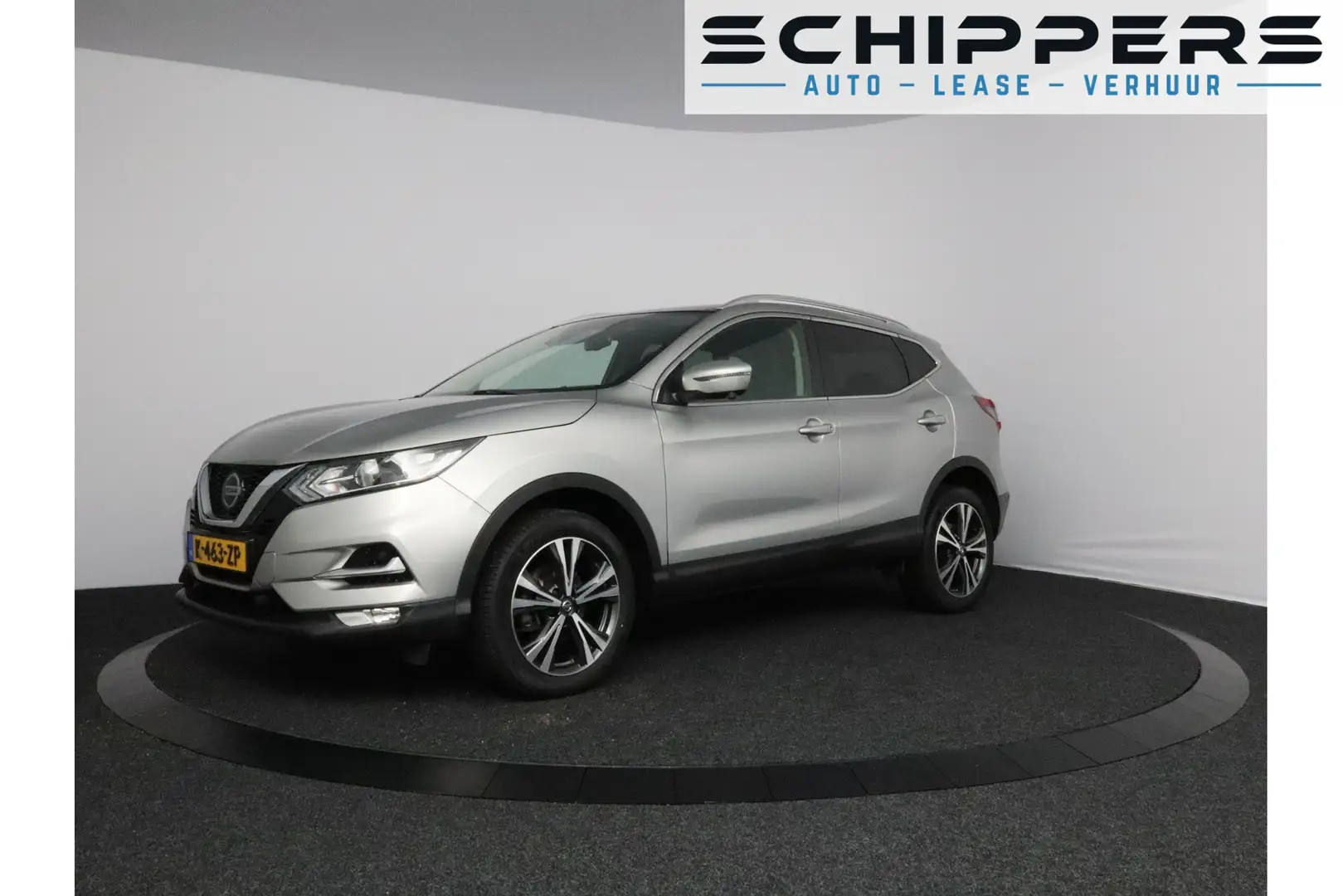 Nissan Qashqai 1.2 N-Connecta | Panorama dak | Achteruitrijcamera Grau - 1