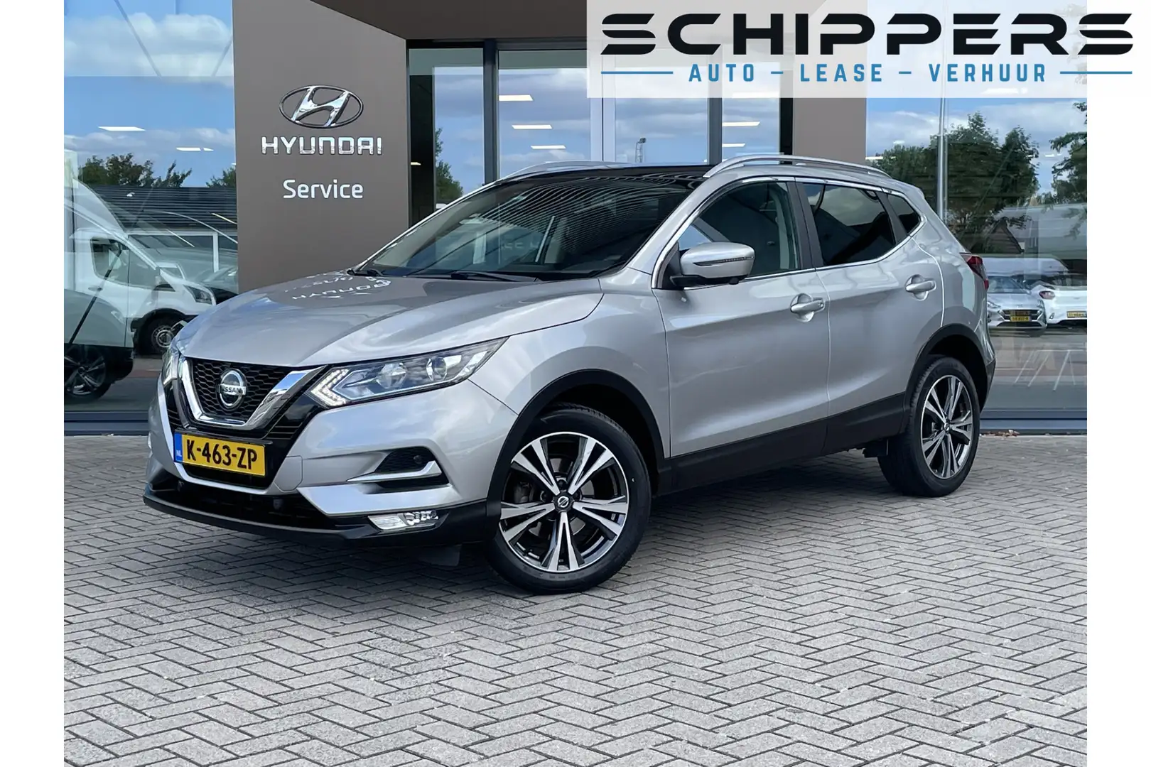 Nissan Qashqai 1.2 N-Connecta | Panorama dak | Achteruitrijcamera Gris - 1