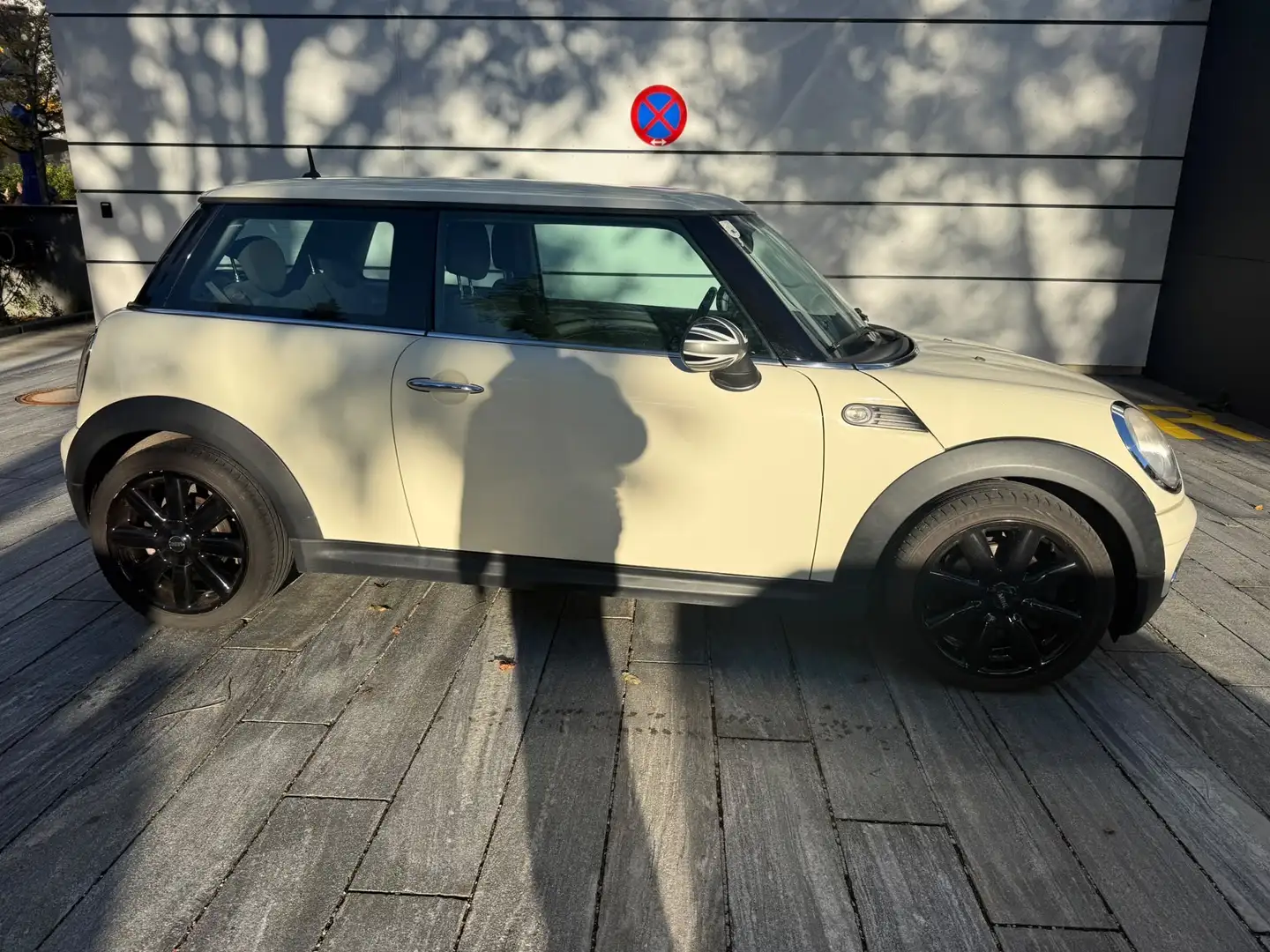MINI One 1,6 PICKERL NEU! - 2
